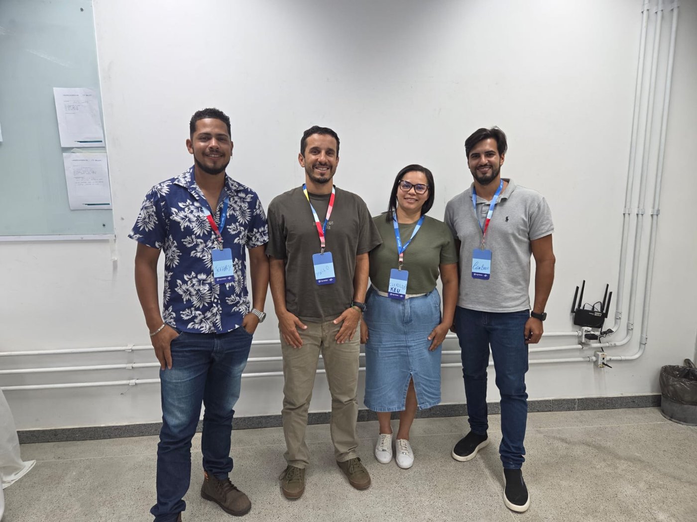 Os quatro sócios-fundadores da EDUCACAU, lado a lado